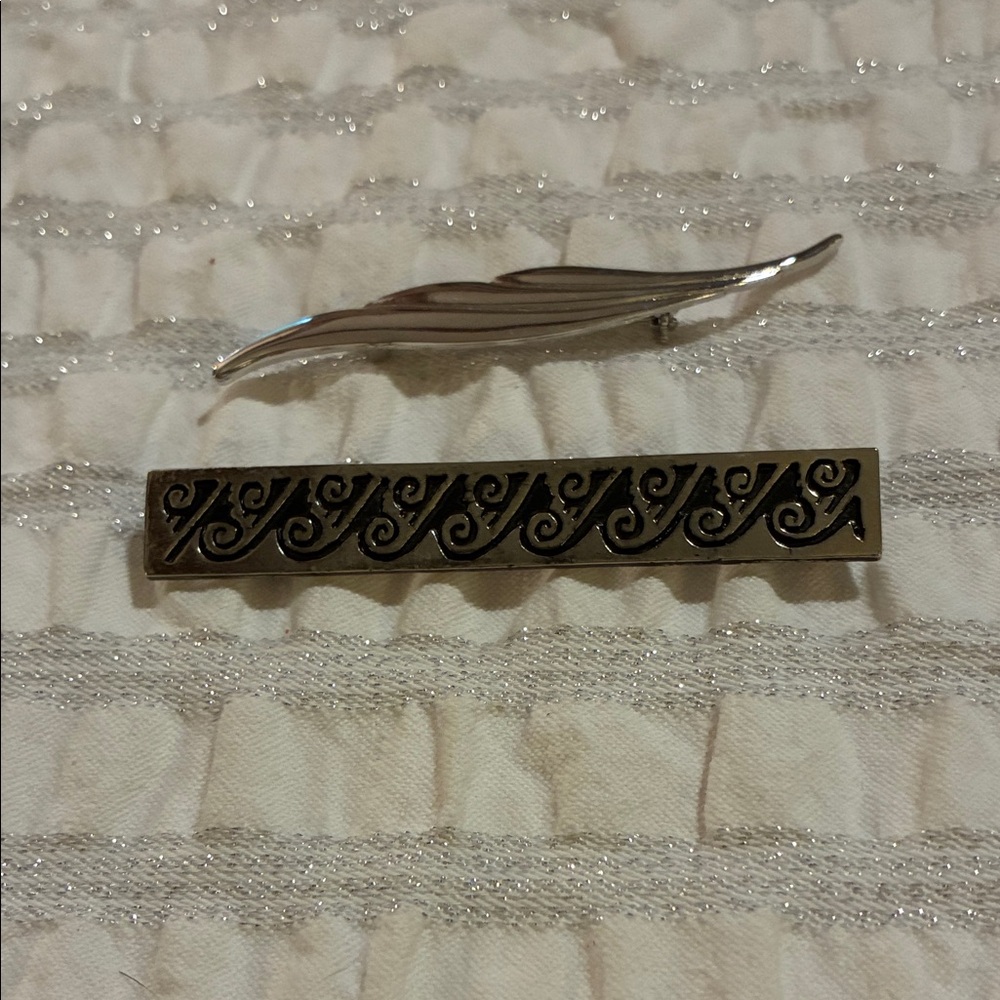 Elegant Silver and Black Brooch Set